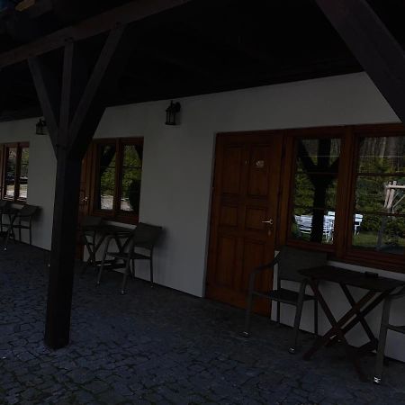 Cezar Dom Wczasowy Ruciane-Nida Exterior photo